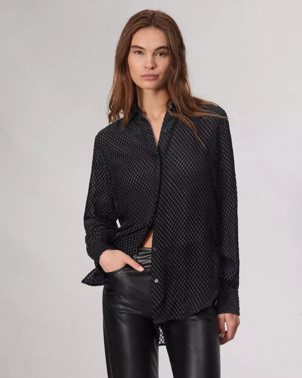 Weekend Bargains to Indulge In Lila Patterned Shirt - Black