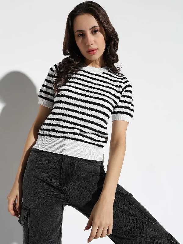 Weekend Bargains to Enjoy Women Black Striped Top