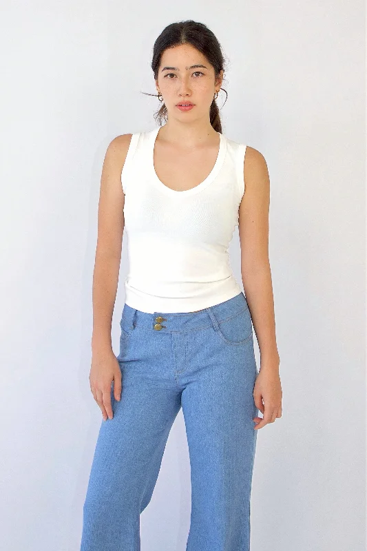 Unwind with Weekend Discounts SCG MADE |  Siena 90s V-neck Tank