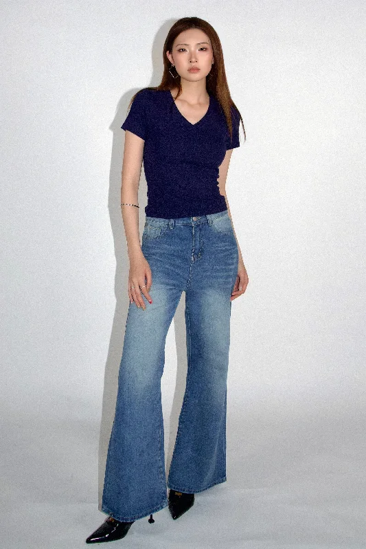 Best Seller SCG MADE | 90s Basic V-neck Cotton Tee