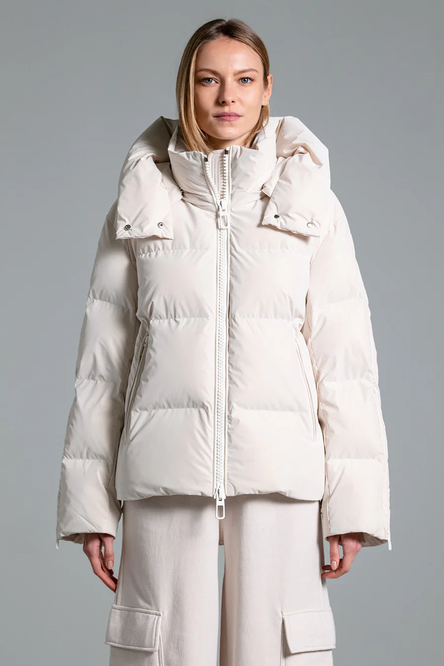 Weekend Specials to Celebrate Naoko Down Jacket - White