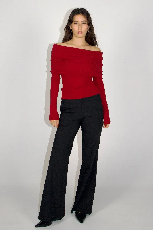 Weekend Discounts to Enjoy Vivian off-shoulder knit top
