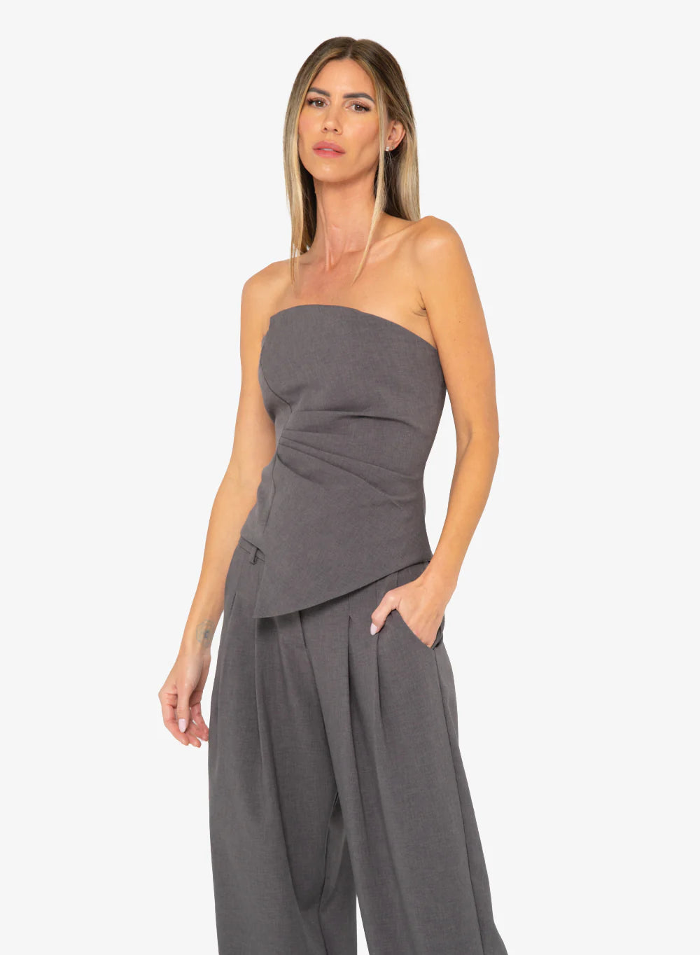 Weekend Deals That Dazzle Dessa Top - Slate