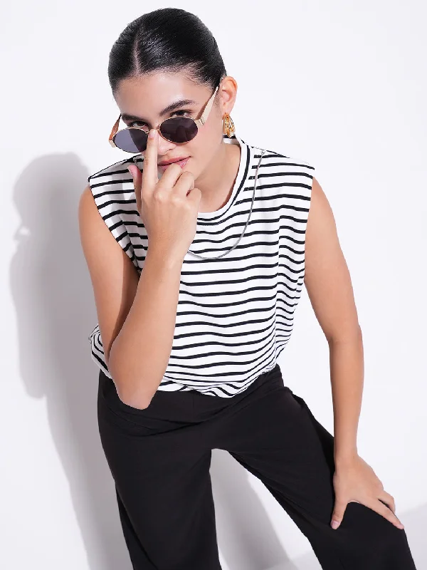 Weekend Discounts to Delight Women White Striped Top with Chain