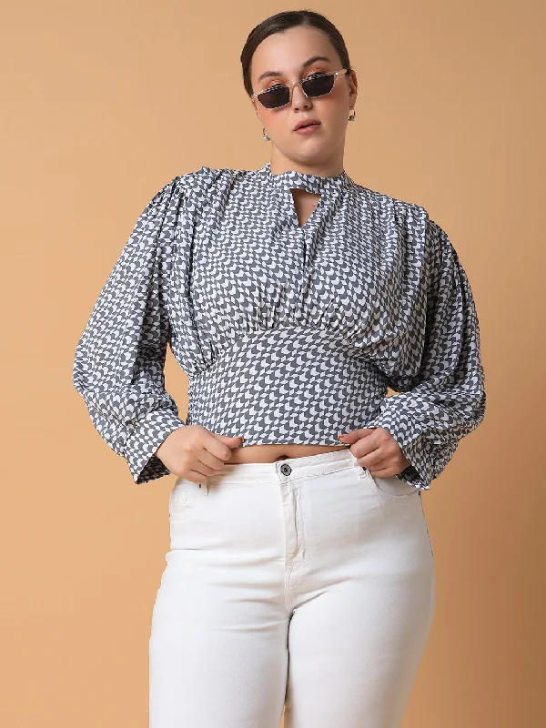 Weekend Savings Extravaganza Women Geometric Grey Smocking Top