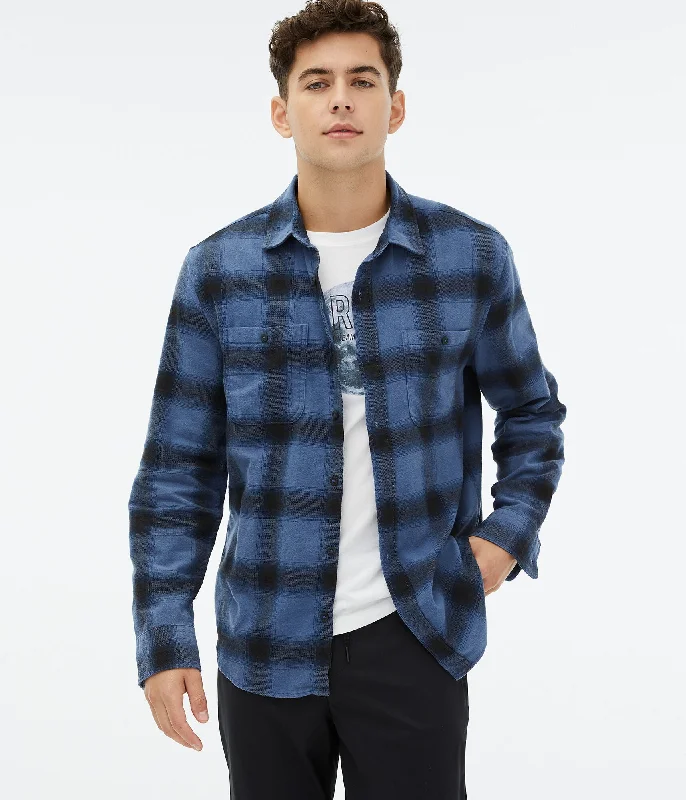 Aeropostale Men's Long Sleeve Relaxed Plaid Flannel Button-Down Shirt