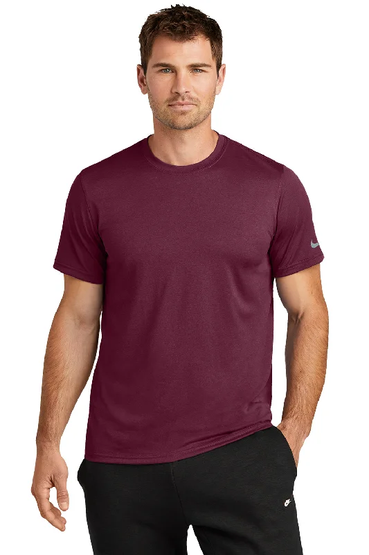 Nike Mens rLegend Dri-Fit Moisture Wicking Short Sleeve Crewneck T-Shirt - Deep Maroon