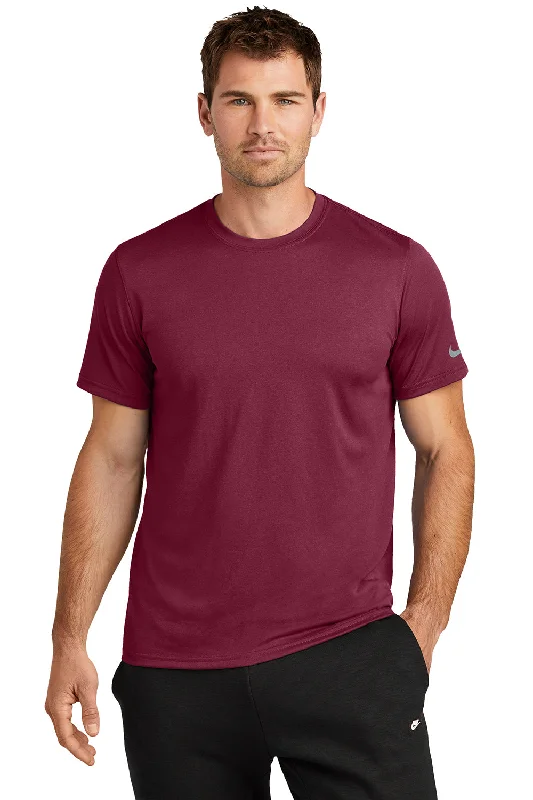 Nike Mens rLegend Dri-Fit Moisture Wicking Short Sleeve Crewneck T-Shirt - Team Maroon