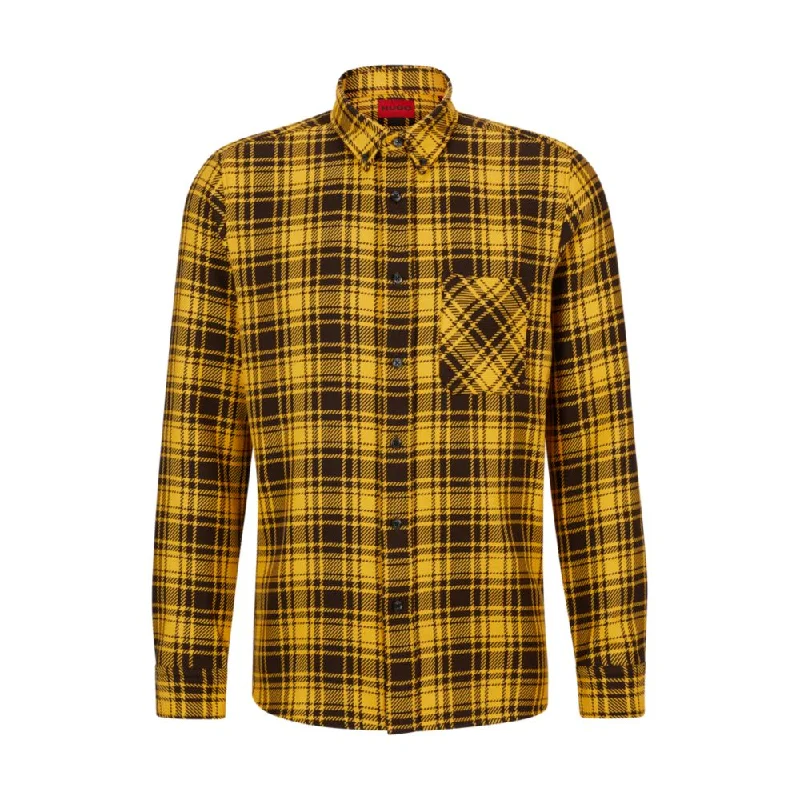 Relaxed-fit shirt in checked cotton flannel